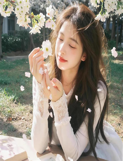 《我的少女时代》剧情全解析扣人心弦的：人物命运与故事走向深度解读